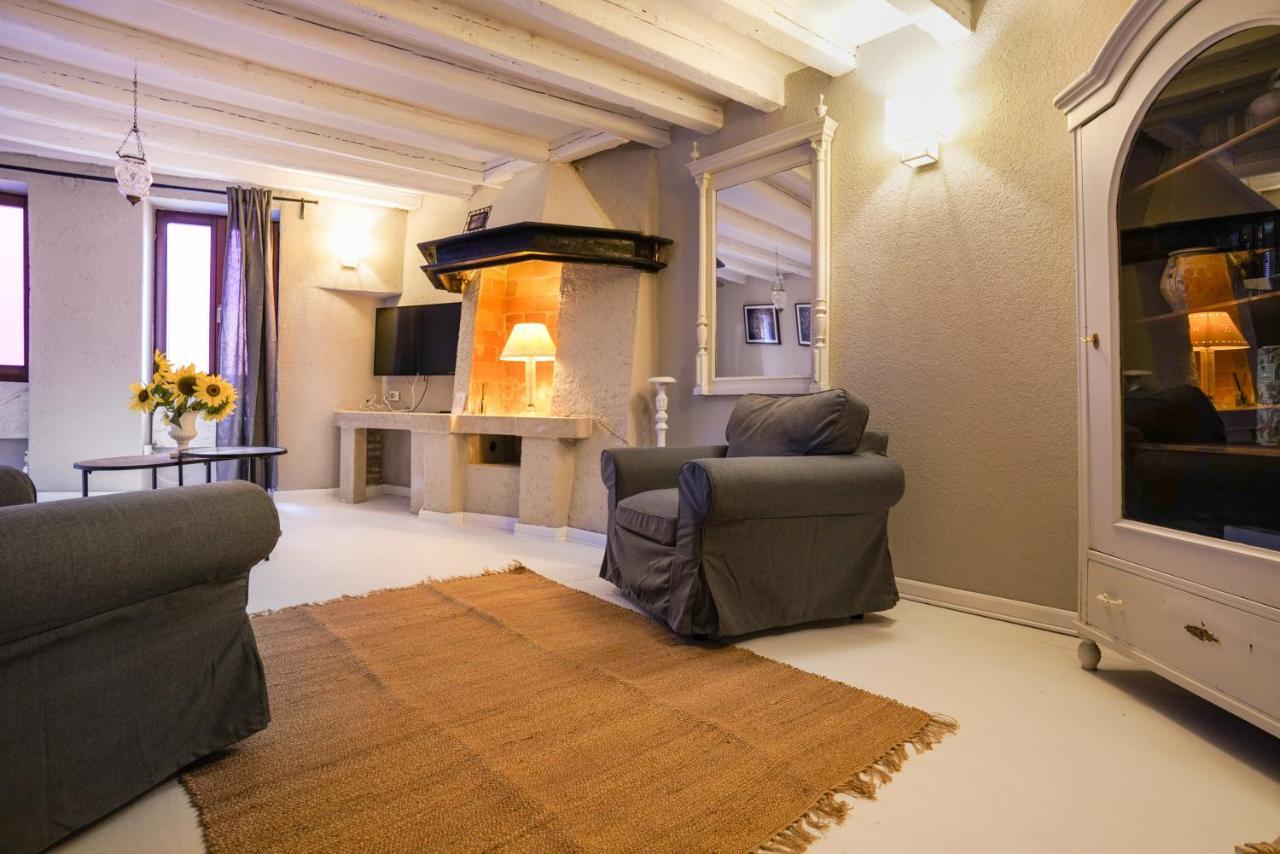 Deluxe Apartment Casa Flores With Sea View & Terrace โรวีน ภายนอก รูปภาพ